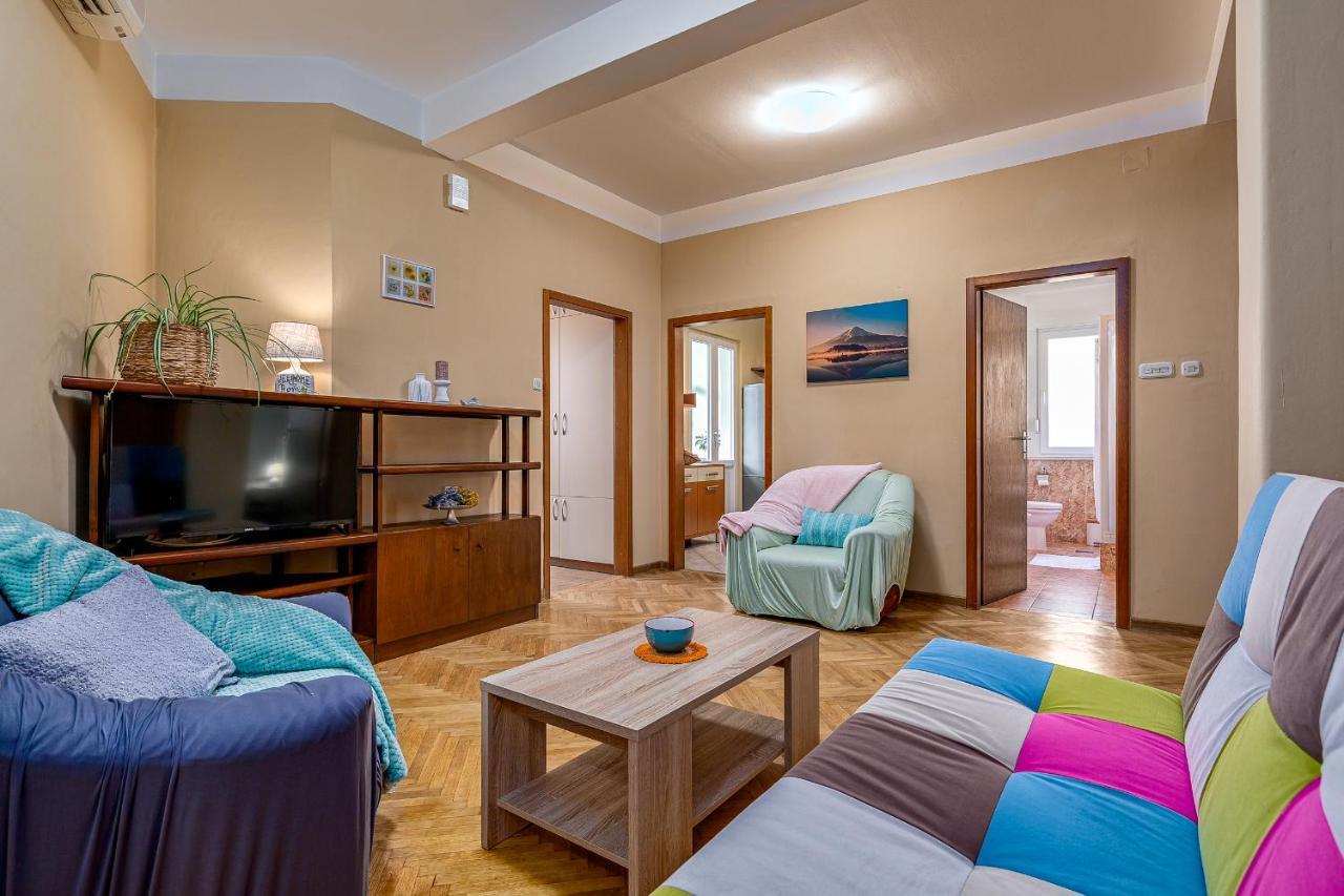 Apartment 'Olivia' Задар Екстериор снимка
